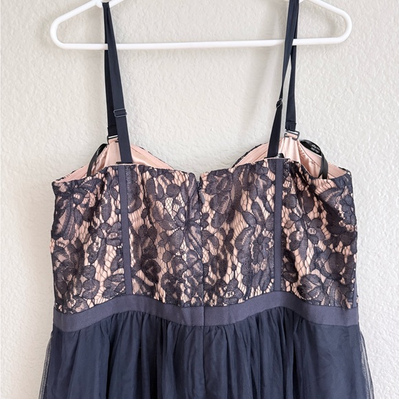 City Chic Plus Size Sweet Beauty Evening Maxi Dress Navy Lace Tulle - Picture 5 of 7